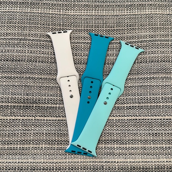 Other - NWT 44mm Silicone Apple Watch Bands, Set of 3